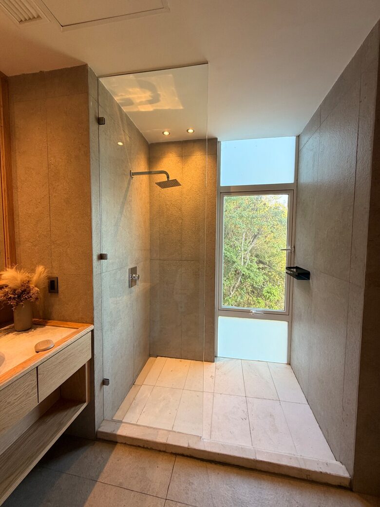 Oceanfront Stillness Above Acapulco Bay - Acapulco, Mexico