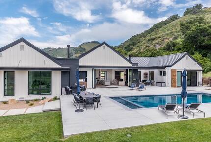 Secluded Avila Valley Estate Living Along California’s Central Coast - San Luis Obispo, California