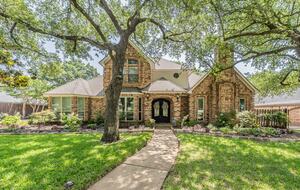 Refined Colleyville Retreat with Expansive Living - Colleyville, Texas