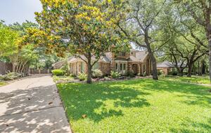 Refined Colleyville Retreat with Expansive Living - Colleyville, Texas