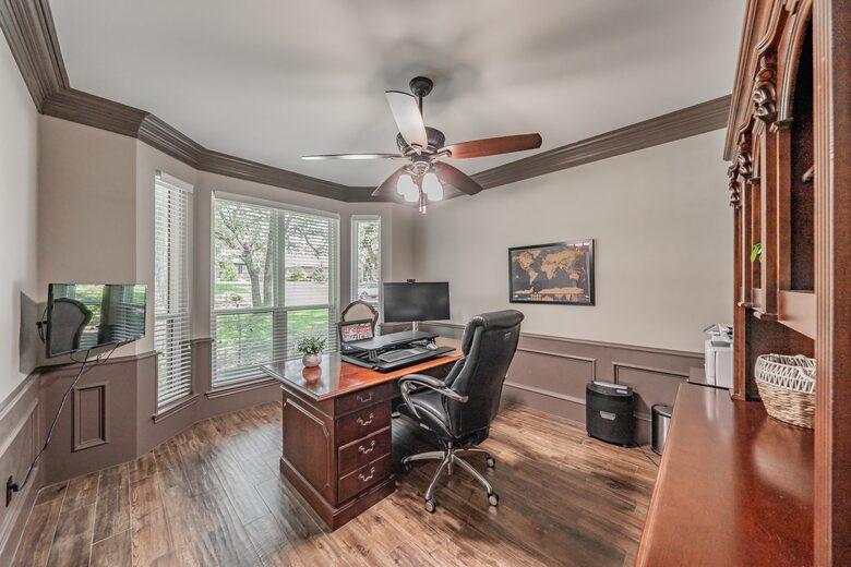 Refined Colleyville Retreat with Expansive Living - Colleyville, Texas