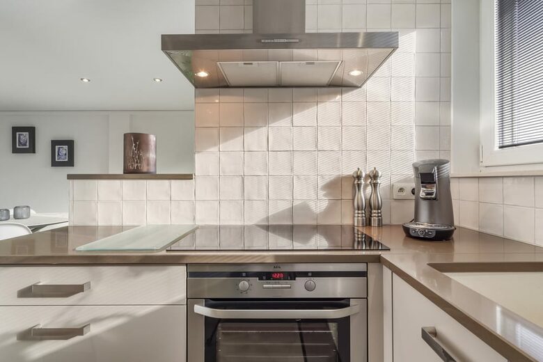 A Refined Duplex Near the Sea - Koksijde, Belgium