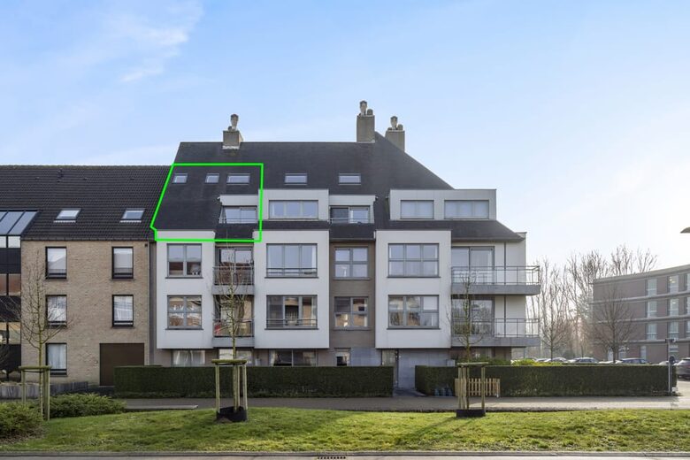 A Refined Duplex Near the Sea - Koksijde, Belgium