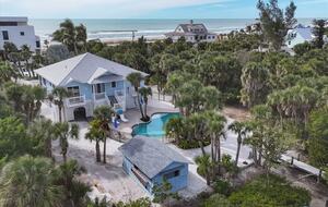 Secluded Gulf Retreat on Palm Island with Private Pool - Placida, Florida