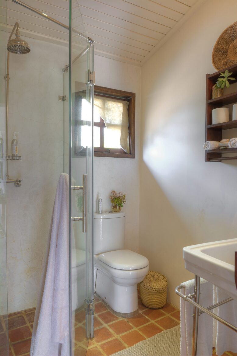 Stone Stable Room at Ololo - Nairobi, Kenya