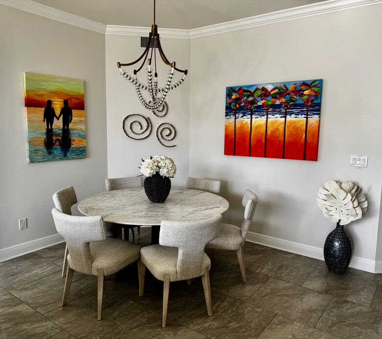 Rare 3 bed, 3 bath condo walkable to the Best Beach in Naples! - Naples, Florida