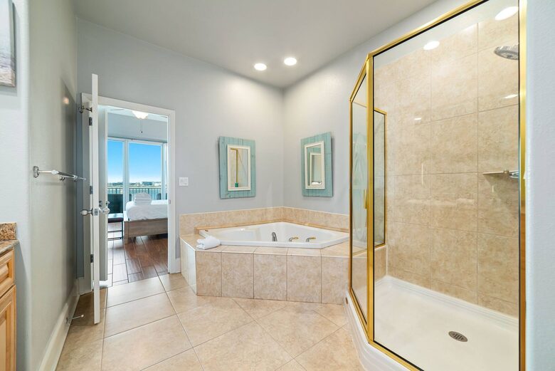 Bayfront Luxury Escape at Caribe Resort - Orange Beach, Alabama