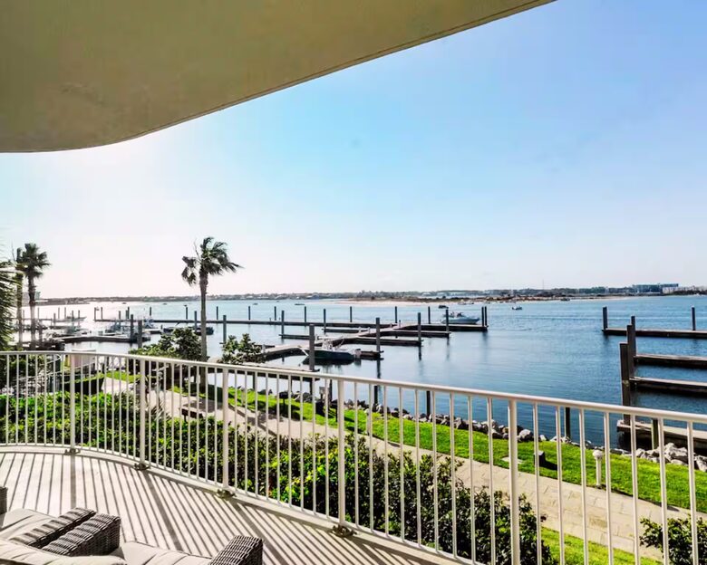 Bayfront Luxury Escape at Caribe Resort - Orange Beach, Alabama