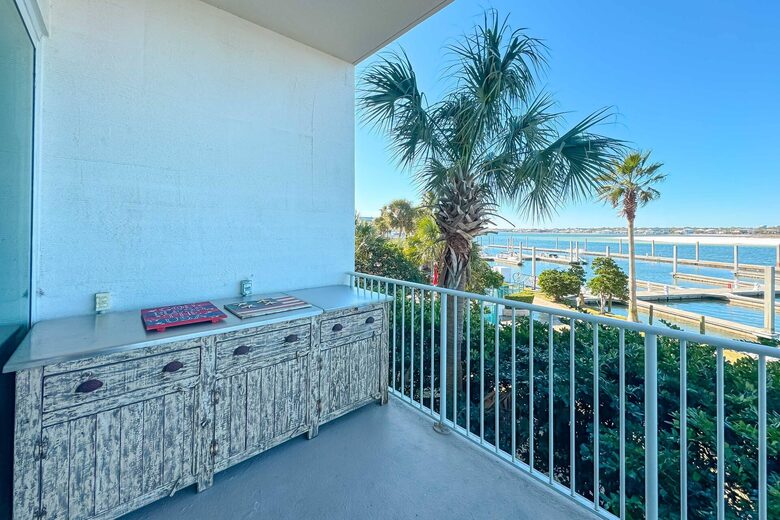 Bayfront Luxury Escape at Caribe Resort - Orange Beach, Alabama