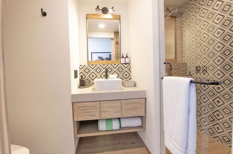 Modern Coastal Residence Overlooking the Marietas Islands - Corral de Risco, Mexico