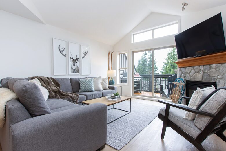 Ski-In/Ski-Out Alpine Retreat in Whistler - Whistler, Canada