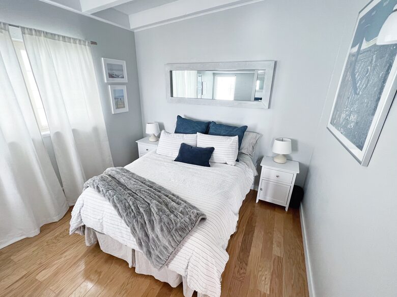 Playa del Rey Oceanfront Retreat with Panoramic Views - Playa del Rey, California