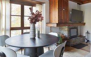 Val de Ruda Alpine Retreat – Ski-in/Ski-out Elegance - Baqueira, Spain