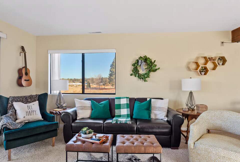 Alpine Lakefront Townhome with Studio Suite - Big Bear Lake, California