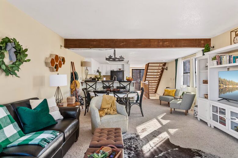 Alpine Lakefront Townhome with Studio Suite - Big Bear Lake, California