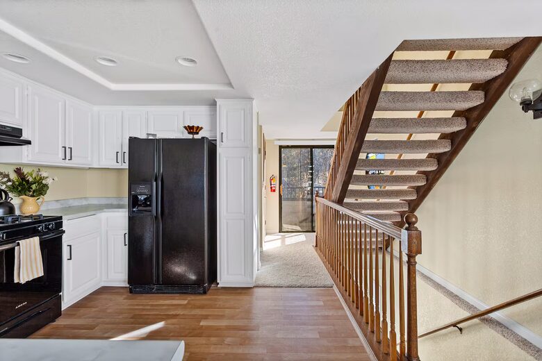 Alpine Lakefront Townhome with Studio Suite - Big Bear Lake, California