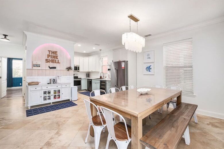 The Pink Shell Destin | Spacious Family Retreat Near Beaches - Destin, Florida