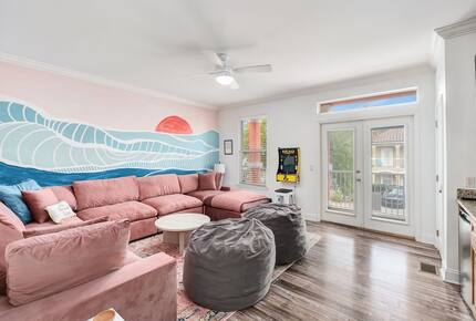 The Pink Shell Destin | Spacious Family Retreat Near Beaches - Destin, Florida