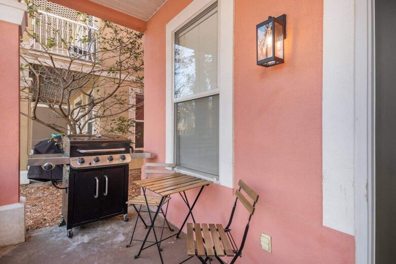 The Pink Shell Destin | Spacious Family Retreat Near Beaches - Destin, Florida