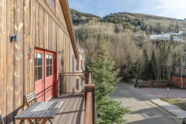 Alpine Modern Penthouse in the Heart of Telluride - Telluride, Colorado