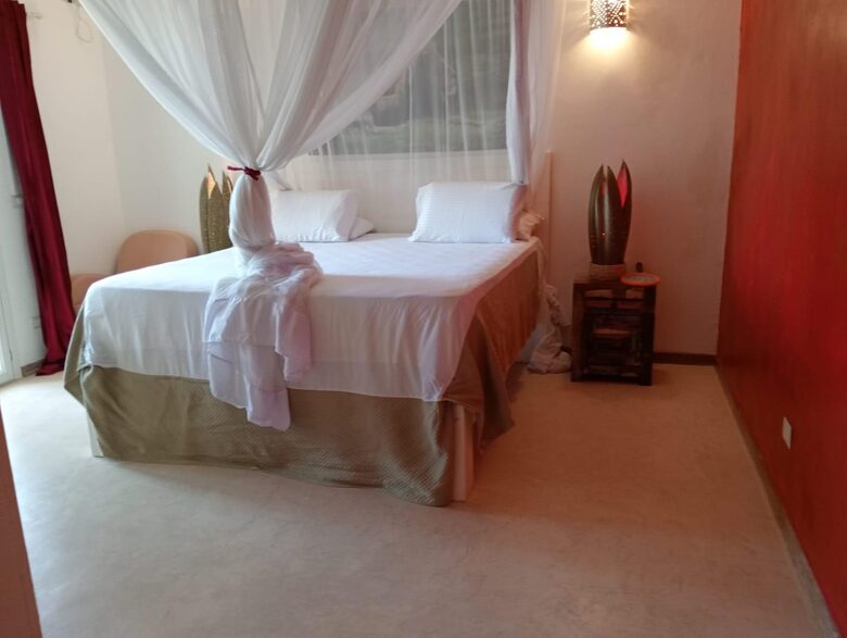 Blue Bay Beachfront Penthouse - Watamu, Kenya