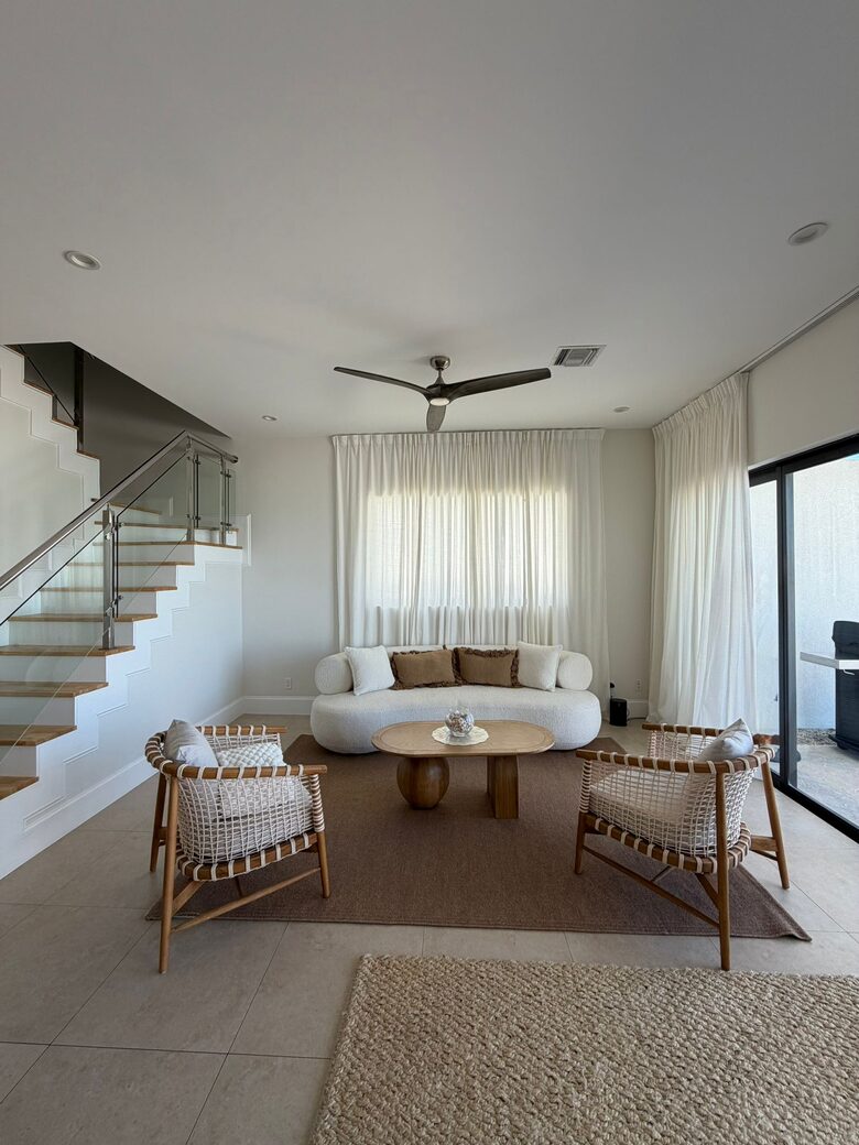 Oceanfront Elegance in a Private Gated Enclave - Nassau, Bahamas