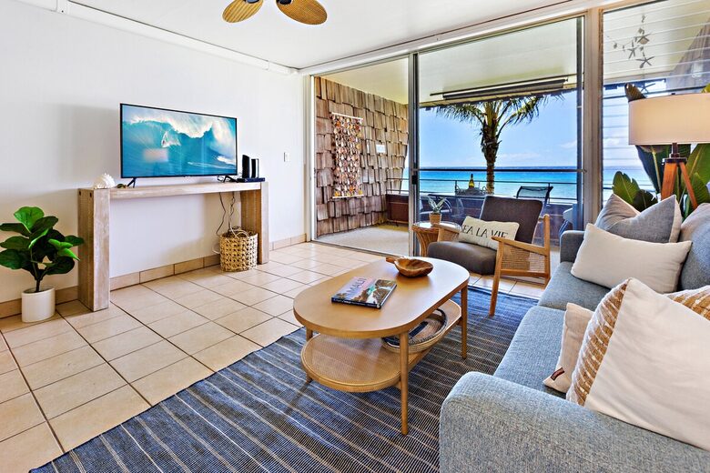 Lahaina Beach Escape with Stunning Ocean Views - Lahaina, Hawaii