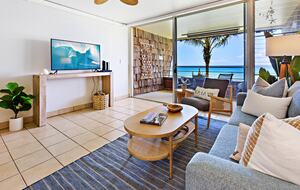Lahaina Beach Escape with Stunning Ocean Views - Lahaina, Hawaii