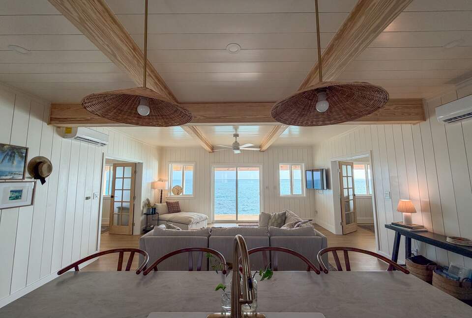 Design-Forward Oceanfront Hideaway in Eleuthera - Rainbow, Bahamas