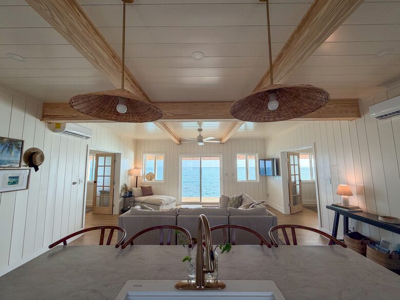 Design-Forward Oceanfront Hideaway in Eleuthera - Rainbow, Bahamas