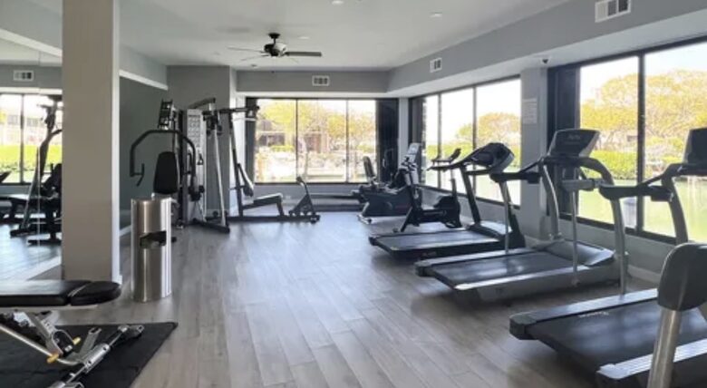 Key Largo Waterfront Condo with Resort-Style Amenities - Key Largo, Florida