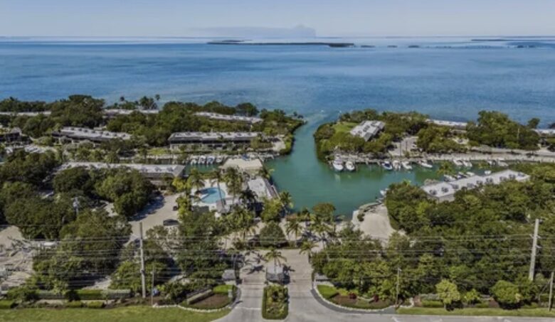 Key Largo Waterfront Condo with Resort-Style Amenities - Key Largo, Florida