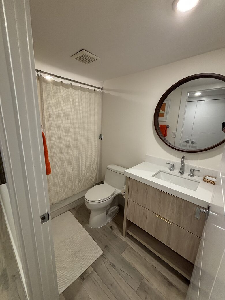 Key Largo Waterfront Condo with Resort-Style Amenities - Key Largo, Florida