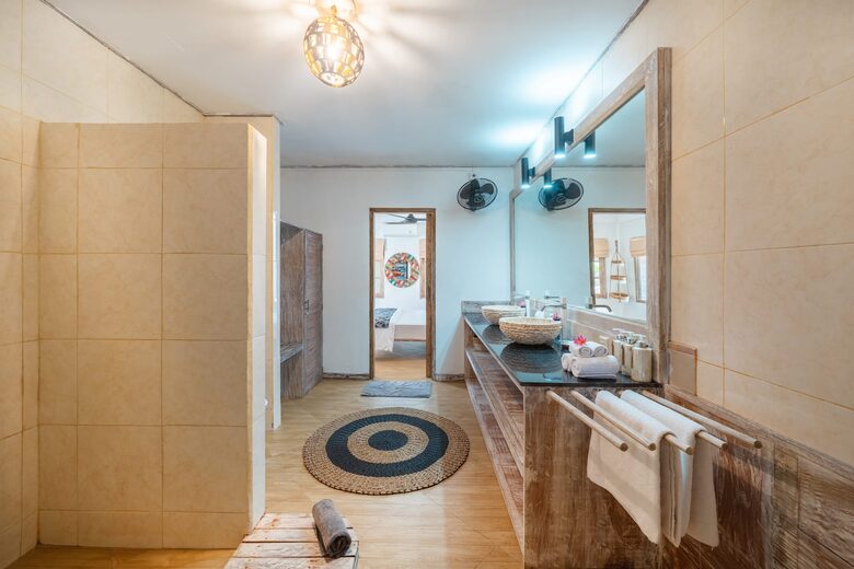 Elevated Island Retreat Overlooking Mt Agung - Nusa Lembongan, Indonesia