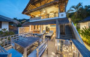 Elevated Island Retreat Overlooking Mt Agung - Nusa Lembongan, Indonesia