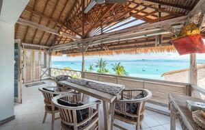 Elevated Island Retreat Overlooking Mt Agung - Nusa Lembongan, Indonesia