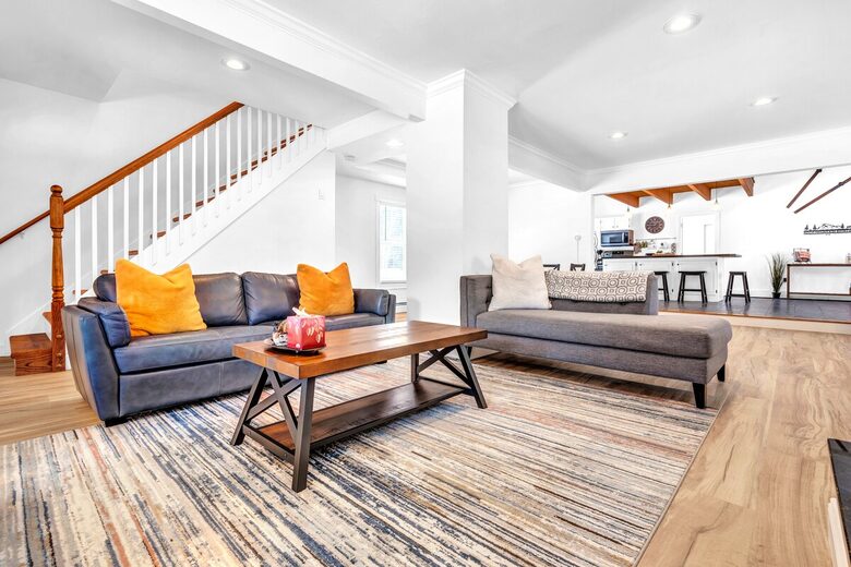 North Conway Woodland Retreat with Trail Access - North Conway, New Hampshire