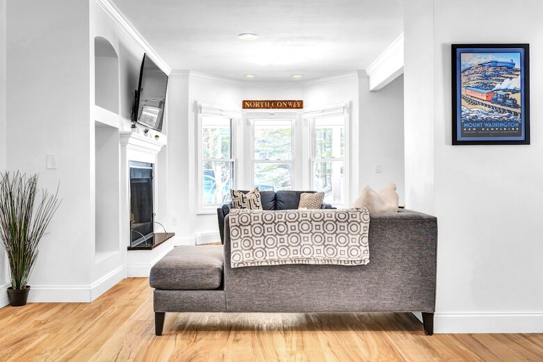 North Conway Woodland Retreat with Trail Access - North Conway, New Hampshire