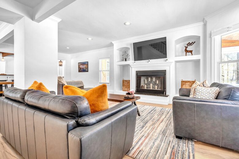 North Conway Woodland Retreat with Trail Access - North Conway, New Hampshire