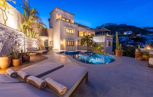 La Pinata | Cabo Perfection - Cabo San Lucas, Mexico