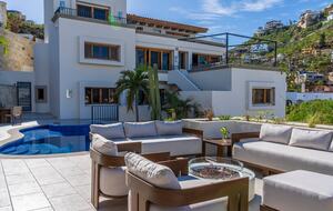 La Pinata | Cabo Perfection - Cabo San Lucas, Mexico