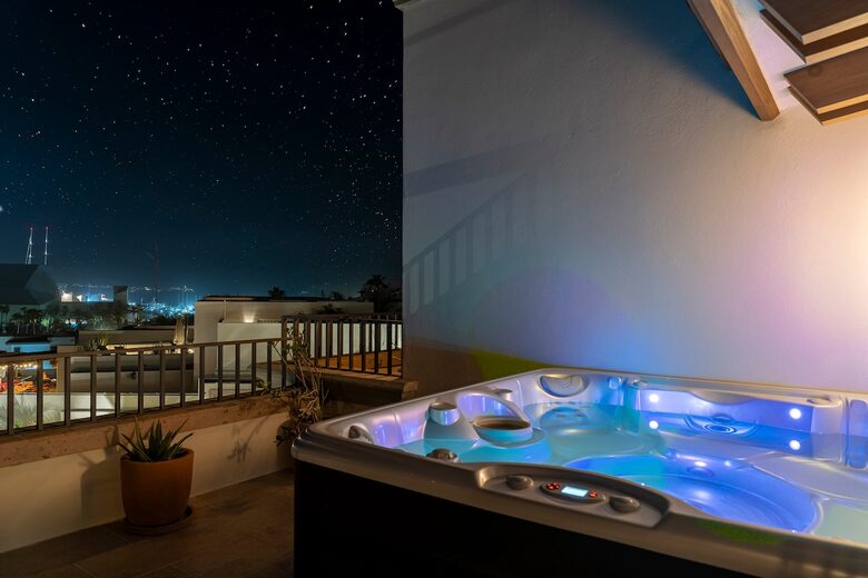 La Pinata | Cabo Perfection - Cabo San Lucas, Mexico