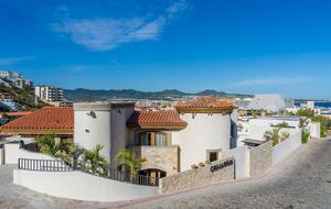 La Pinata | Cabo Perfection - Cabo San Lucas, Mexico