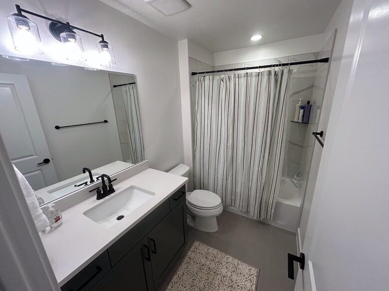 New Luxury Home Near Zion with Resort-Style Amenities - Washington, Utah