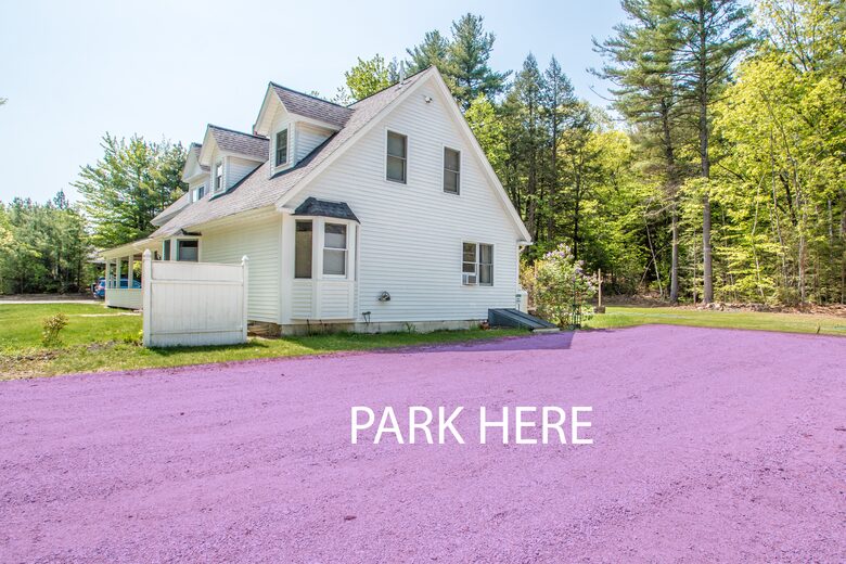North Conway Woodland Retreat with Trail Access - North Conway, New Hampshire