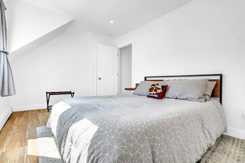 North Conway Woodland Retreat with Trail Access - North Conway, New Hampshire