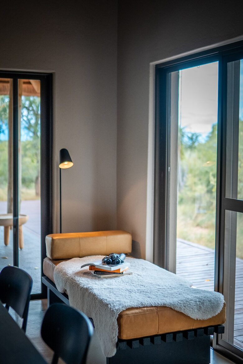 Refined Lowveld Living on a Wildlife Estate - Hoedspruit, South Africa