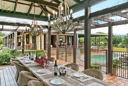 Highfield Estate A Two-Home Retreat in the Border Ranges - Brays Creek, Australia