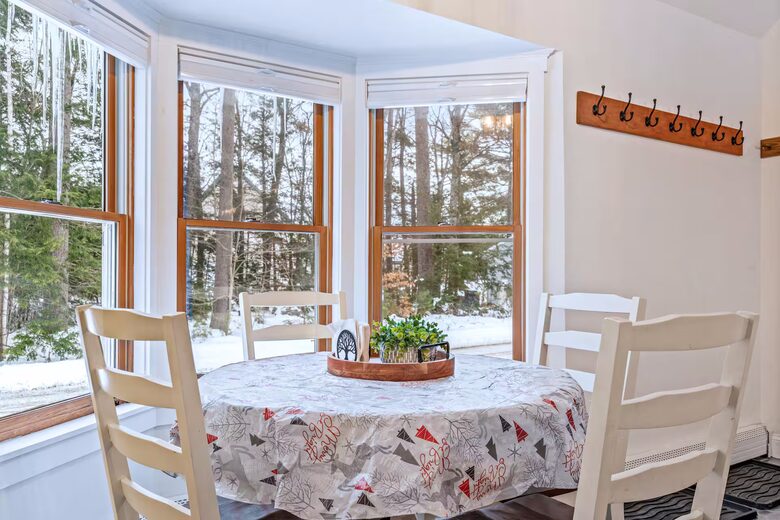 North Conway Woodland Retreat with Trail Access - North Conway, New Hampshire