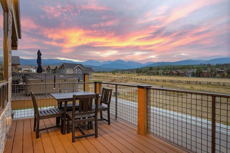 Byers Peak Views with Private Hot Tub and Effortless Resort Access - Fraser, Colorado